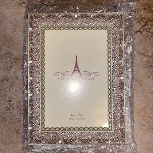 Brand New Elegant Picture frame